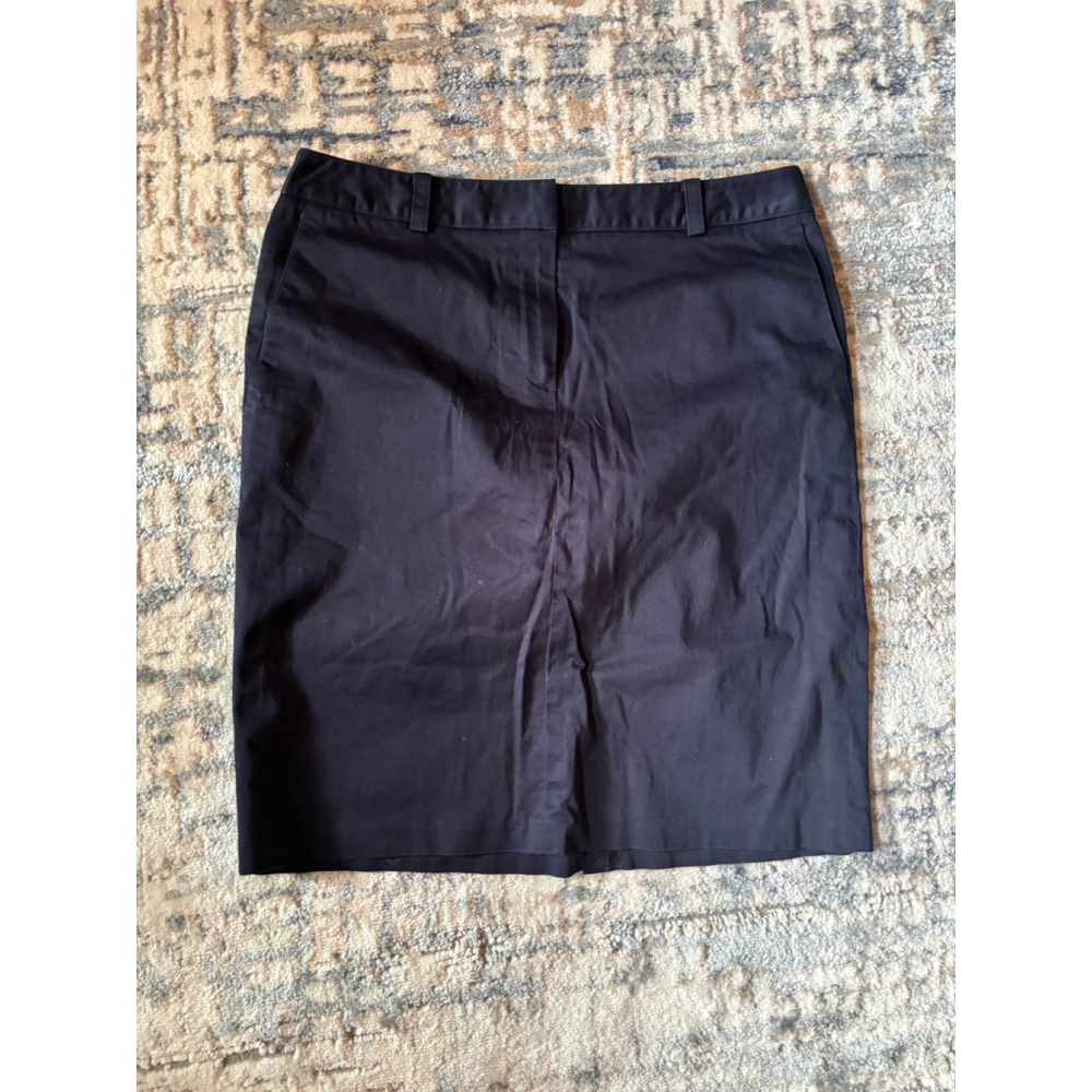 "346" Brooks Brothers Stretch Navy Blue Skirt w/Pockets - Size 10